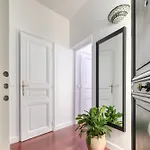 Appartement Elegant Paris 8E, Quartier Champs-Elysees